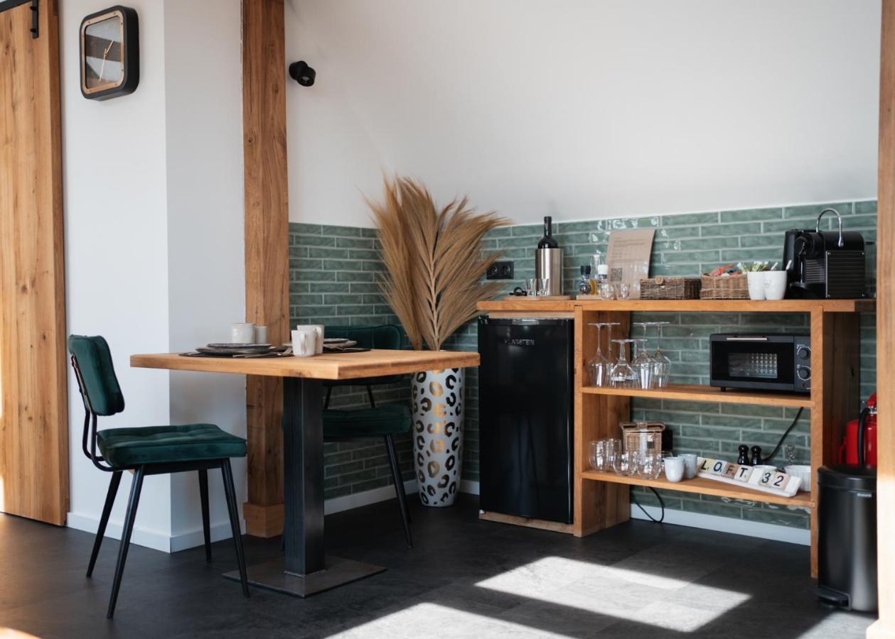 Loft 32 Panzió Winsum  Kültér fotó